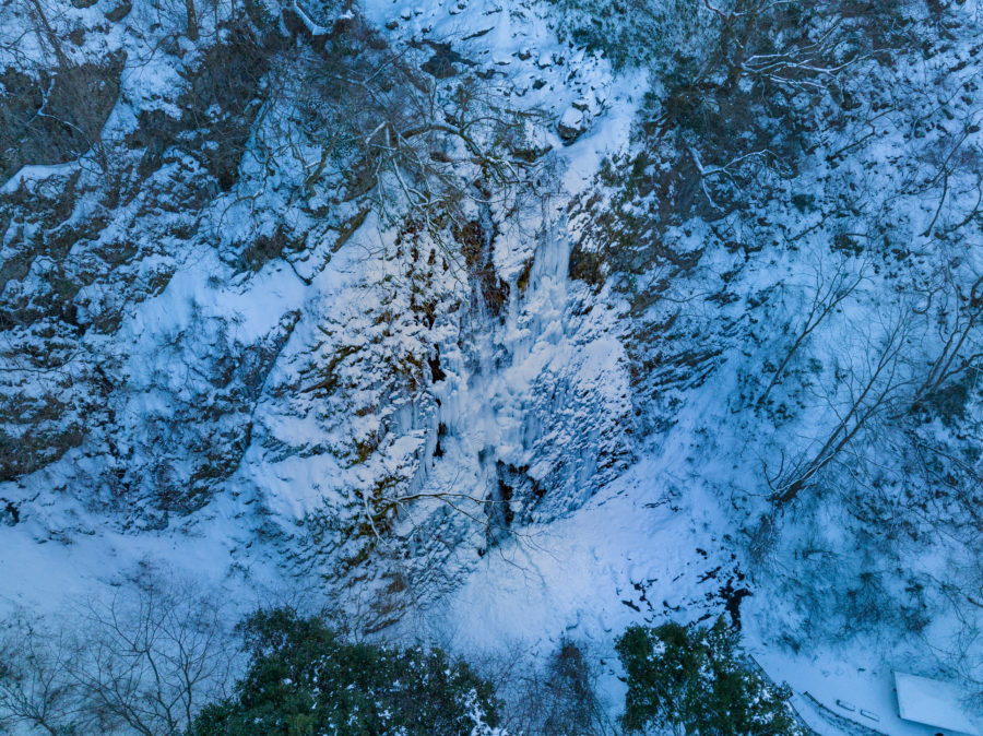 白猪の滝の空撮写真